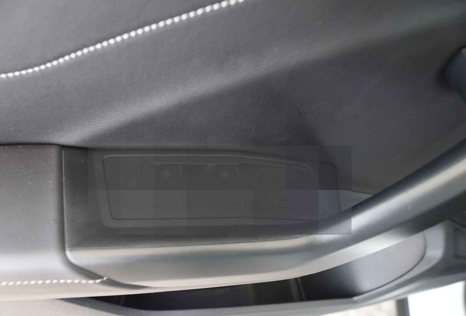 Volkswagen T-Roc 1.5 TSI Style AHK+LED+RFK+Navi+AppleCar foto 17