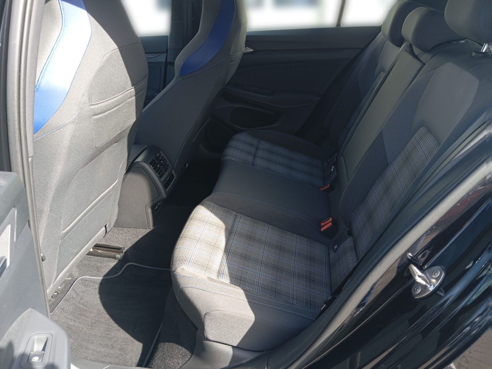 Volkswagen Golf VIII GTE 1.4 TSI DSG eHybrid Navi Sprachbe foto 11