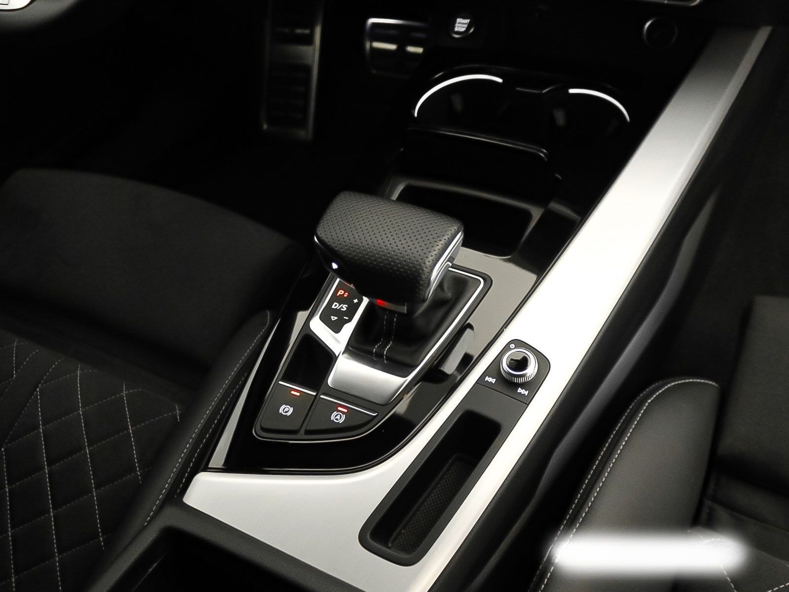 Audi A4 Avant 40 TFSI S tronic S line HuD/ACC/Virtual foto 17