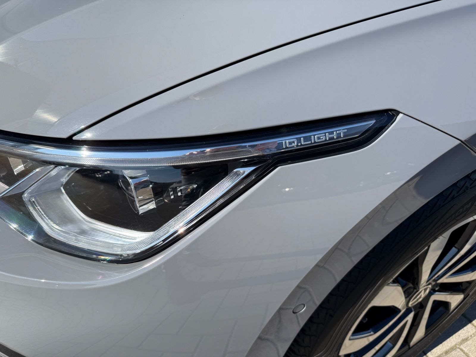 Volkswagen Golf VIII Lim. Active LED SHZ PDC Standheizung foto 19