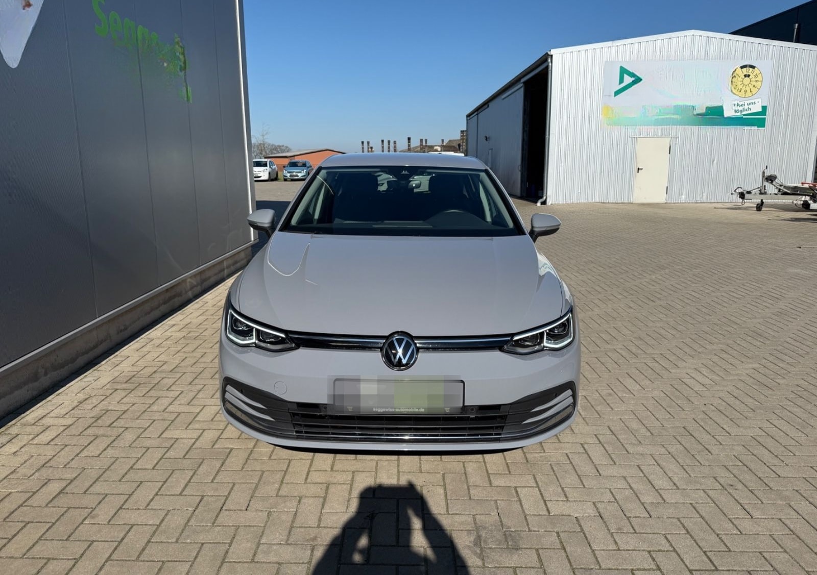 Volkswagen Golf VIII Lim. Active LED SHZ PDC Standheizung foto 4