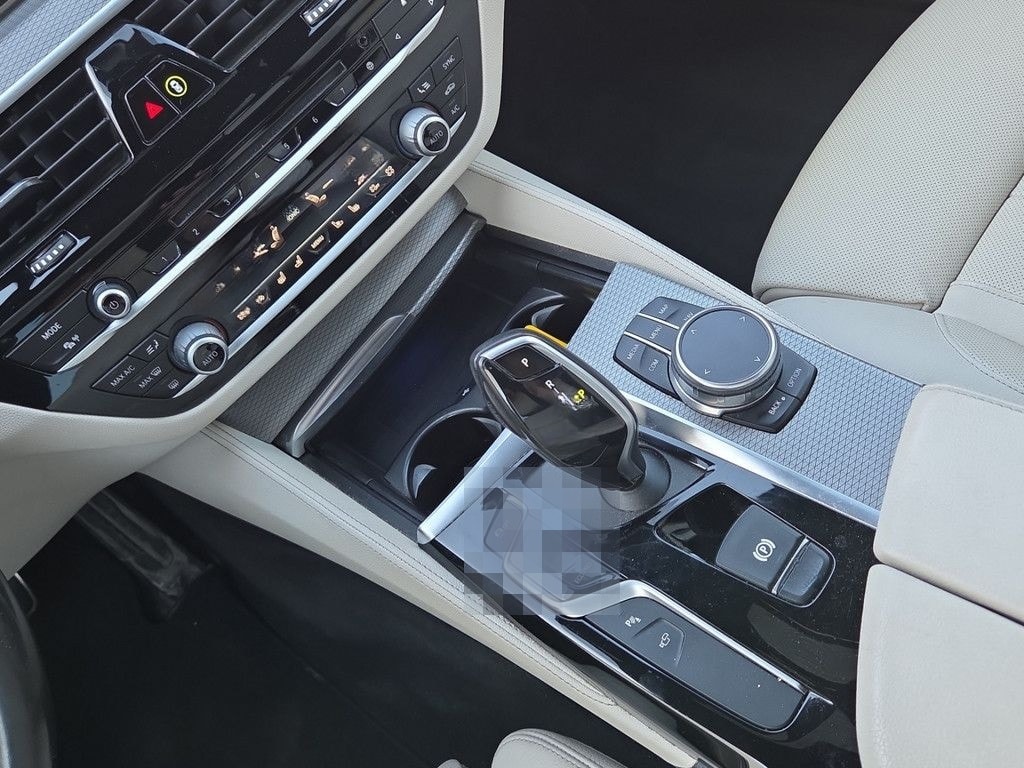 BMW 540d xDrive T. M-SPORT LED NAVI HUD PANO 18" AHK foto 12