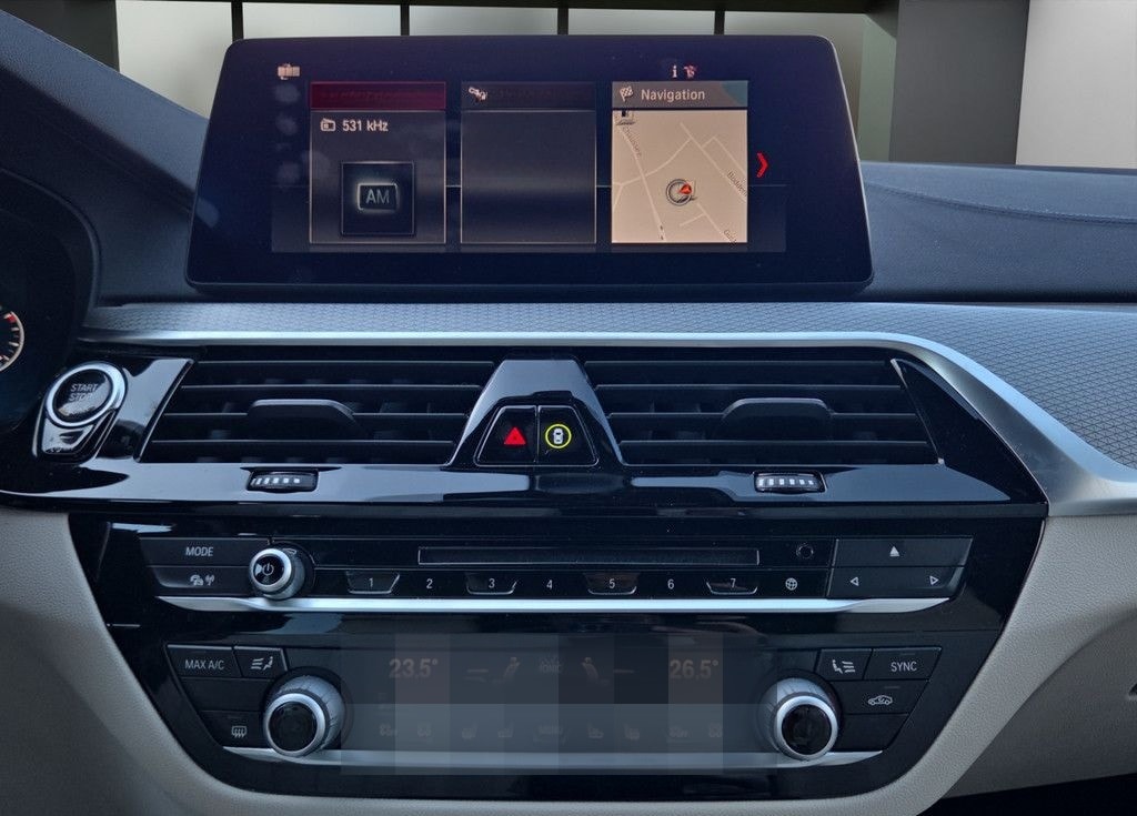 BMW 540d xDrive T. M-SPORT LED NAVI HUD PANO 18" AHK foto 10