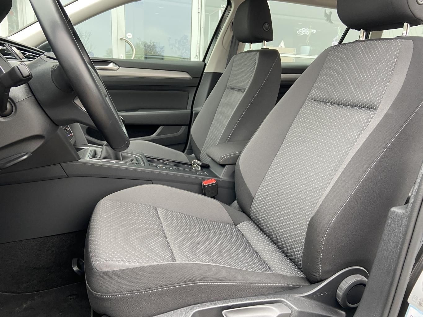 Volkswagen Passat Variant 1.5 TSI Business Premium APP-CONN foto 10