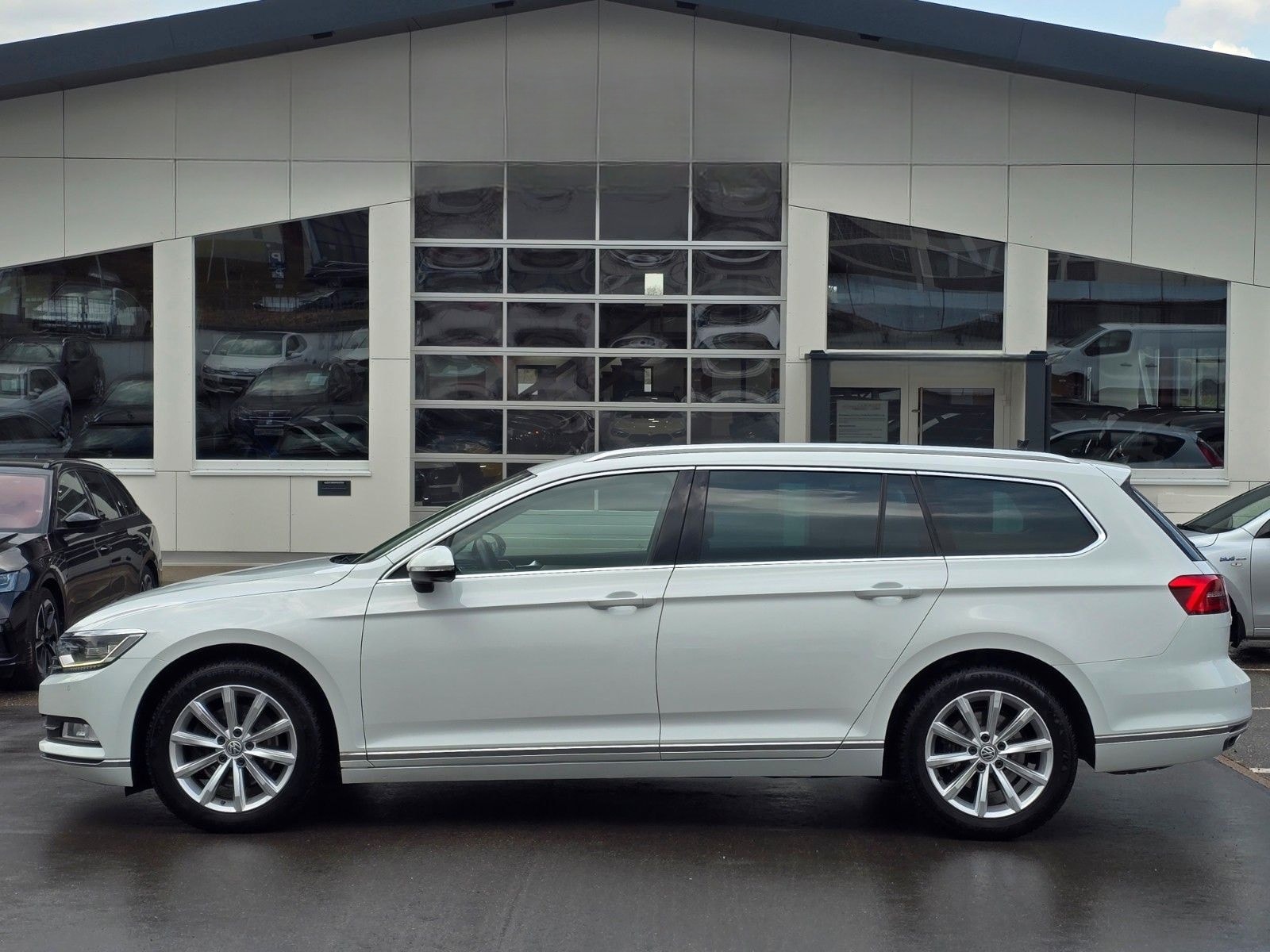 Volkswagen Passat Variant |STHZ| SHZ| LKHZ| MASSAGE foto 4