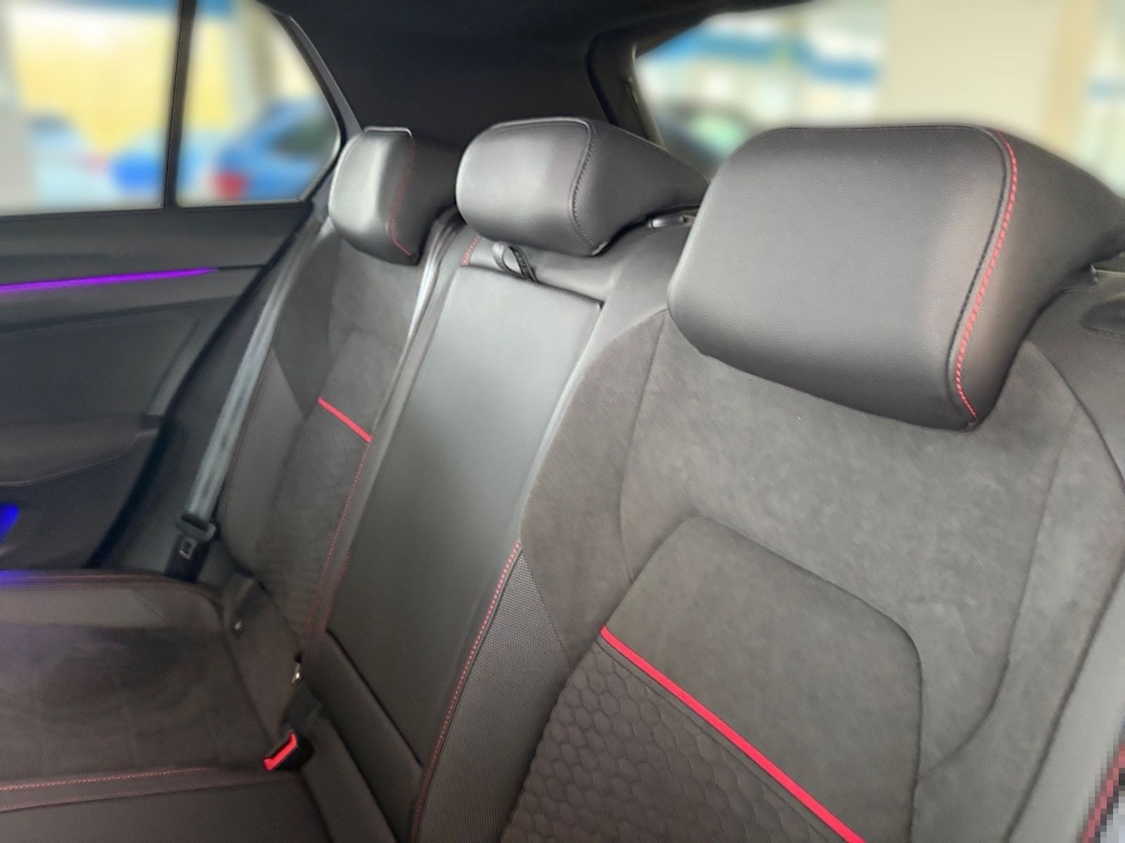 Volkswagen Golf VIII 2.0 TSI DSG GTI CLUBSPORT BLACK +H&K + foto 14