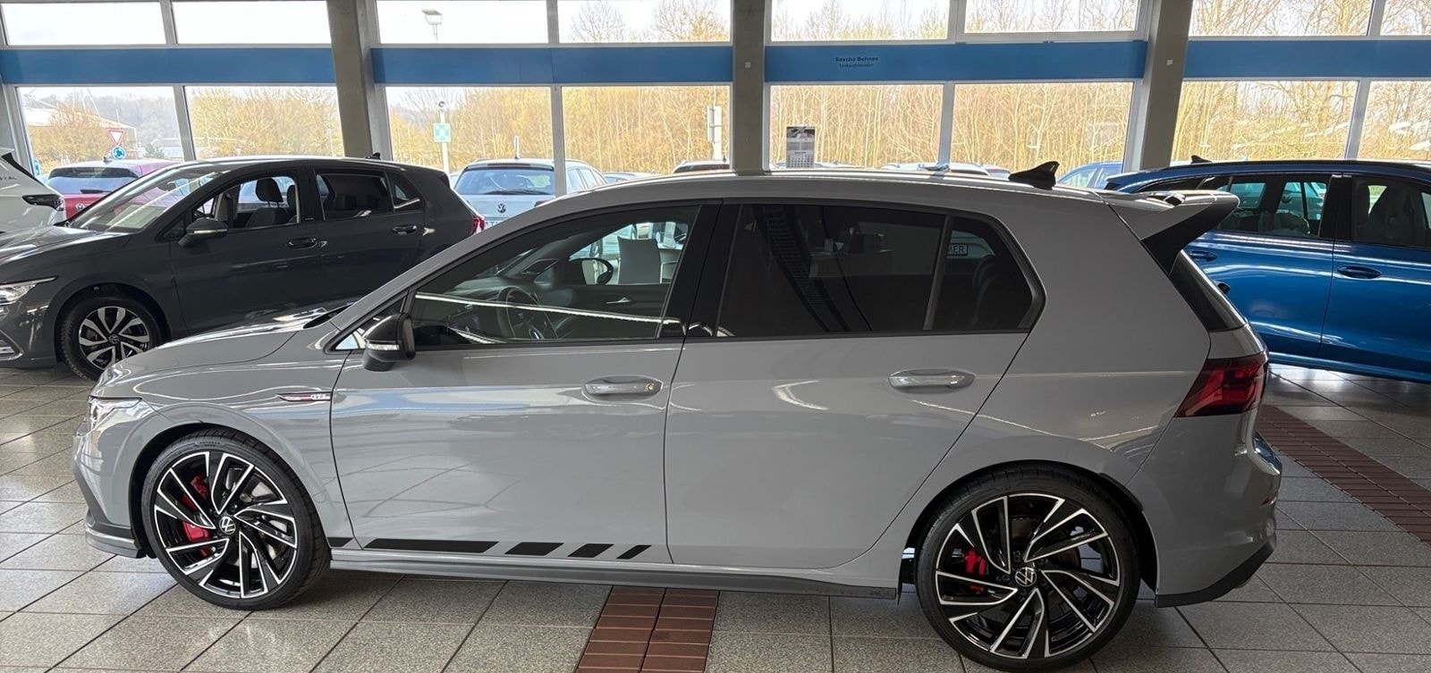 Volkswagen Golf VIII 2.0 TSI DSG GTI CLUBSPORT BLACK +H&K + foto 20