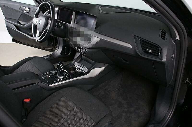 BMW 118iA Advantage LED DAB HuD DKG Hifi foto 6