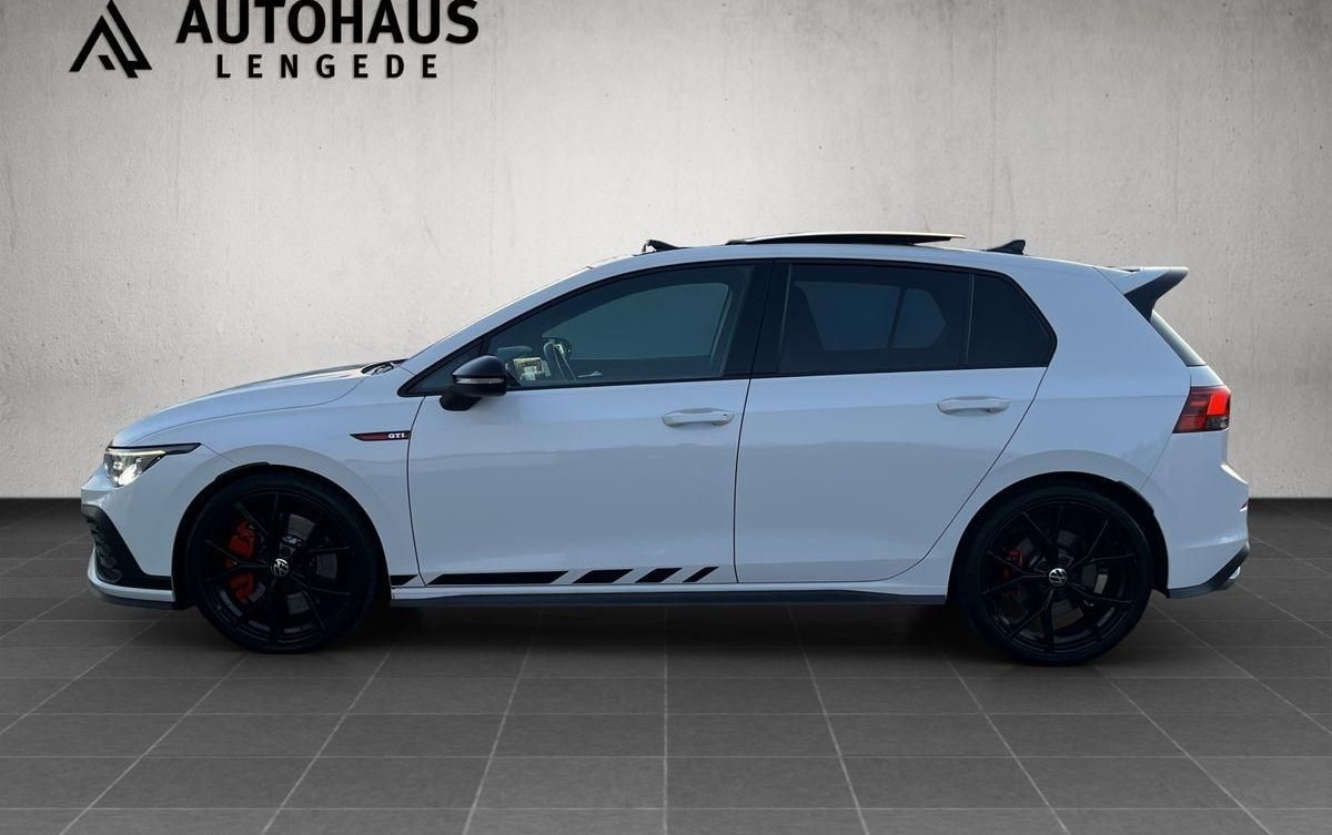 Volkswagen GOLF GTI CLUBSPORT 2.0 TSI DSG NAVI PANO KAMERA foto 2