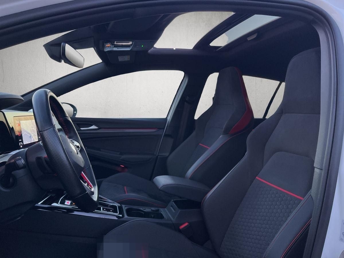 Volkswagen GOLF GTI CLUBSPORT 2.0 TSI DSG NAVI PANO KAMERA foto 14