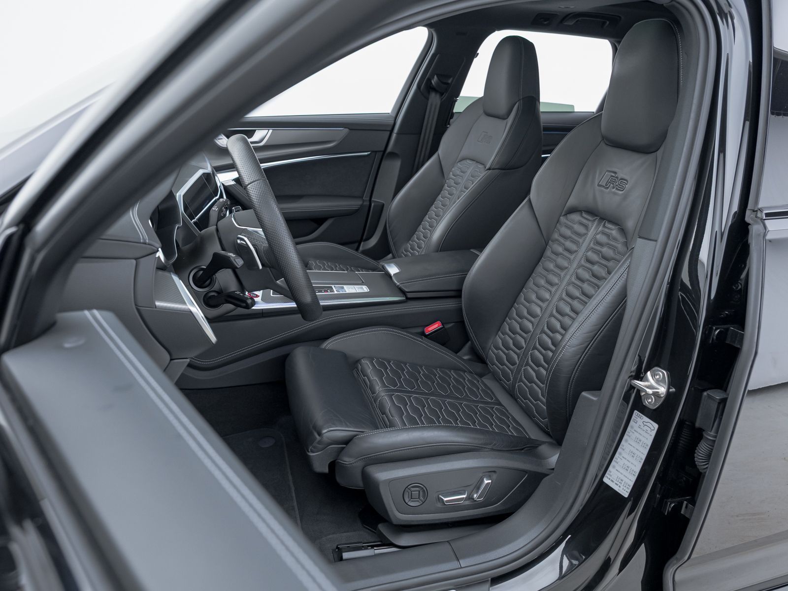 Audi RS 6 Avant 4.0 TFSI TIP-TRO*QUA*B&O*STHZG*PANO* foto 12