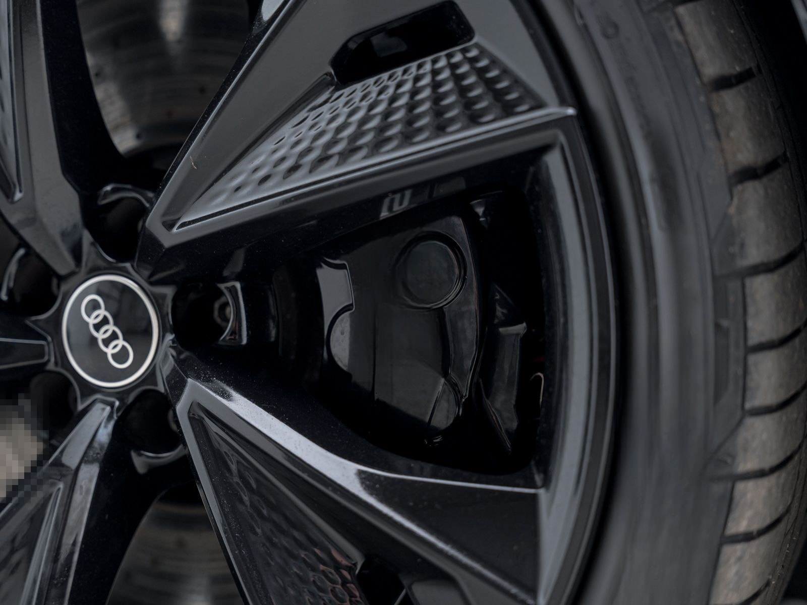 Audi RS 6 Avant 4.0 TFSI TIP-TRO*QUA*B&O*STHZG*PANO* foto 25