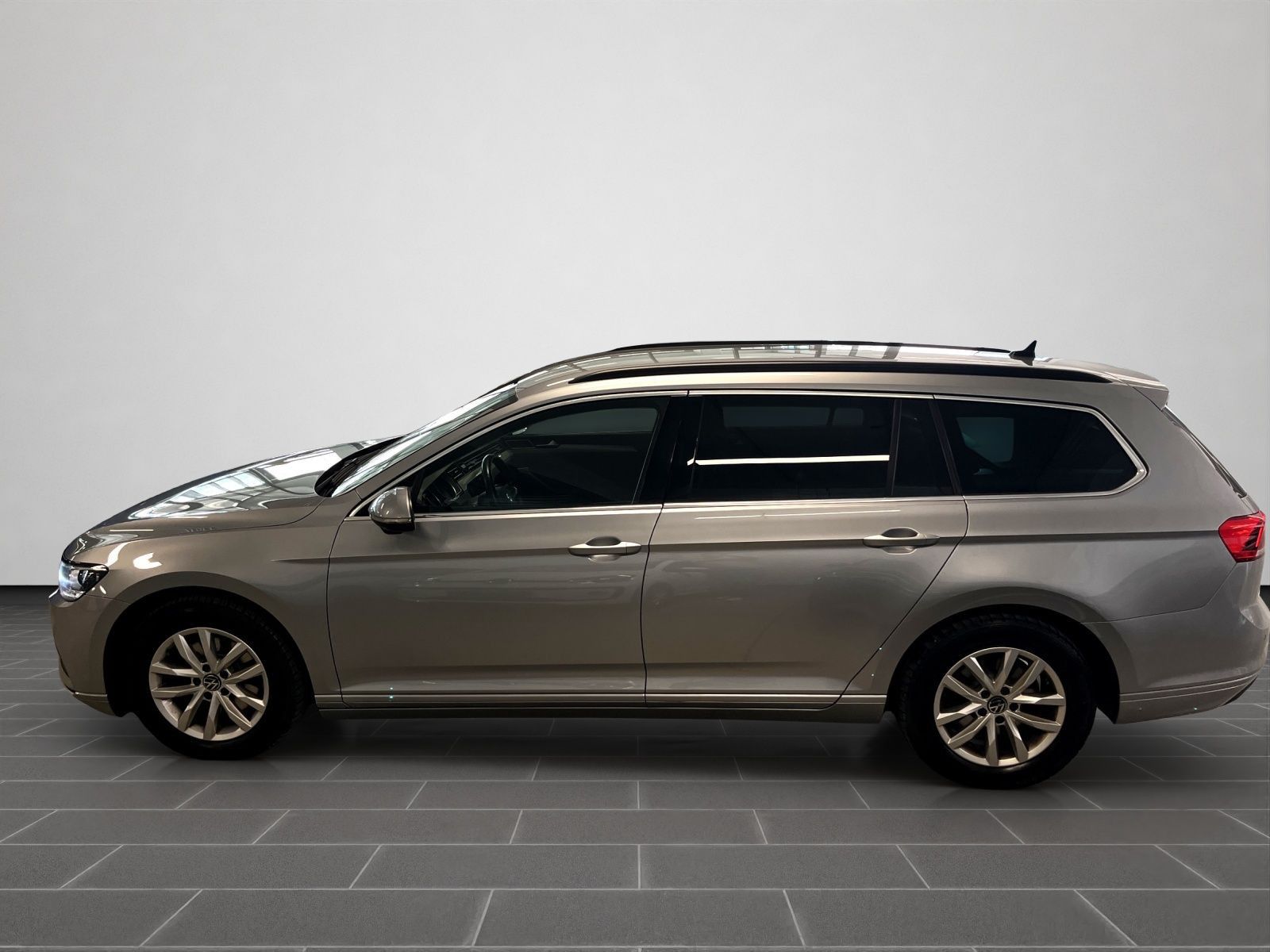 Volkswagen Passat Variant 1.5 TSI DSG Business, Navi, Sitzh foto 8