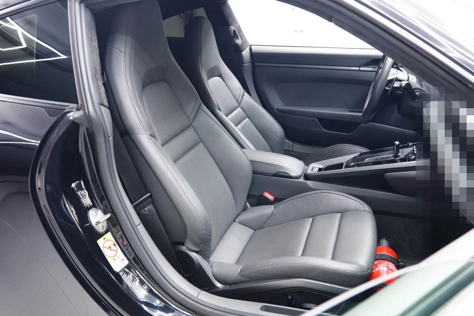 Porsche 992 Carrera 4 S Sport Design Paket foto 13