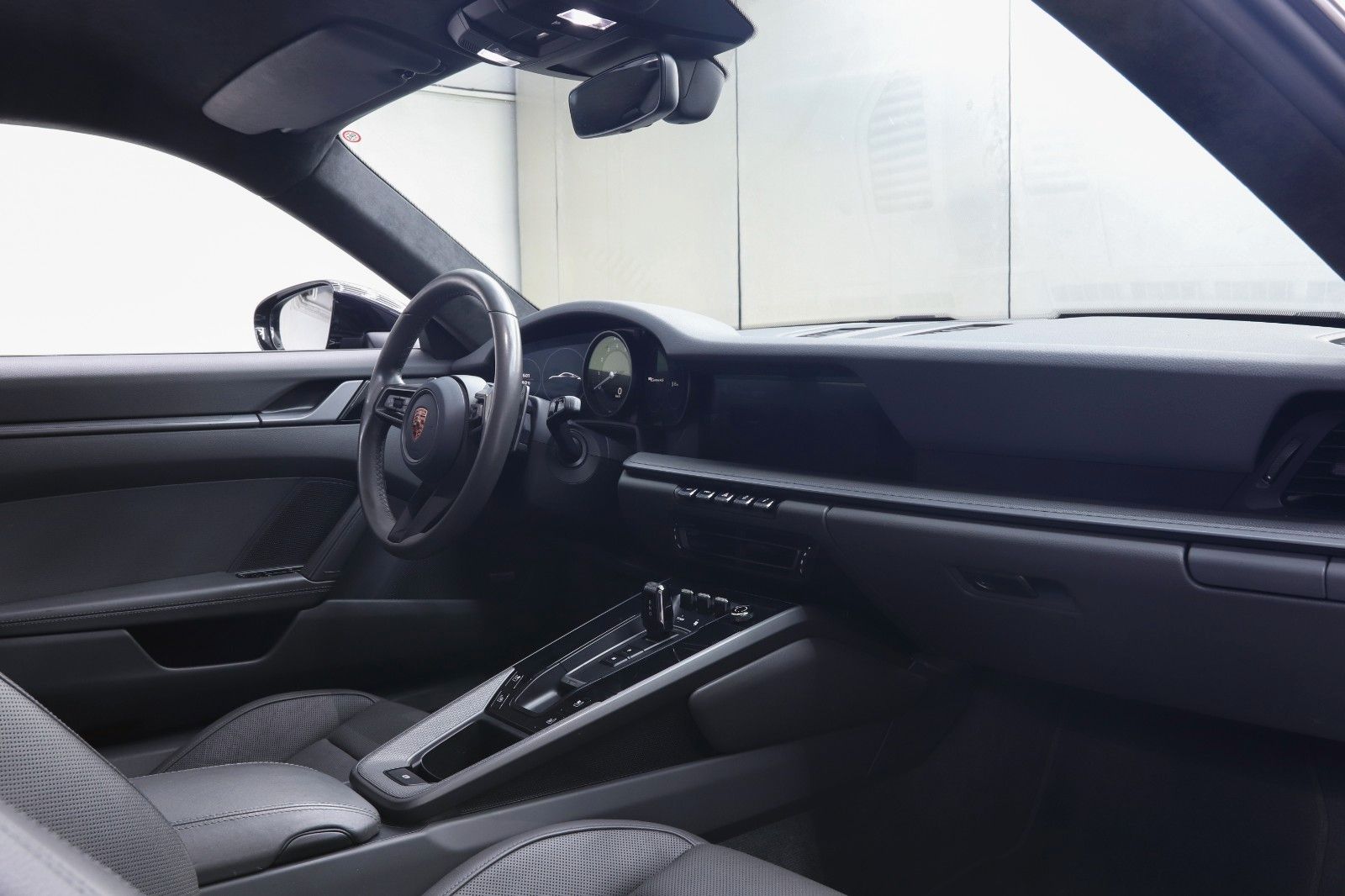 Porsche 992 Carrera 4 S Sport Design Paket foto 15