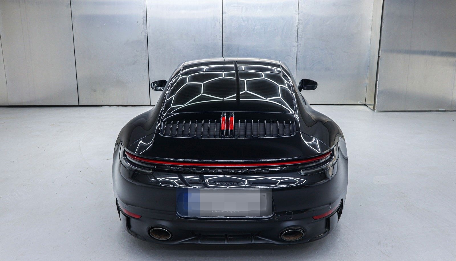 Porsche 992 Carrera 4 S Sport Design Paket foto 8