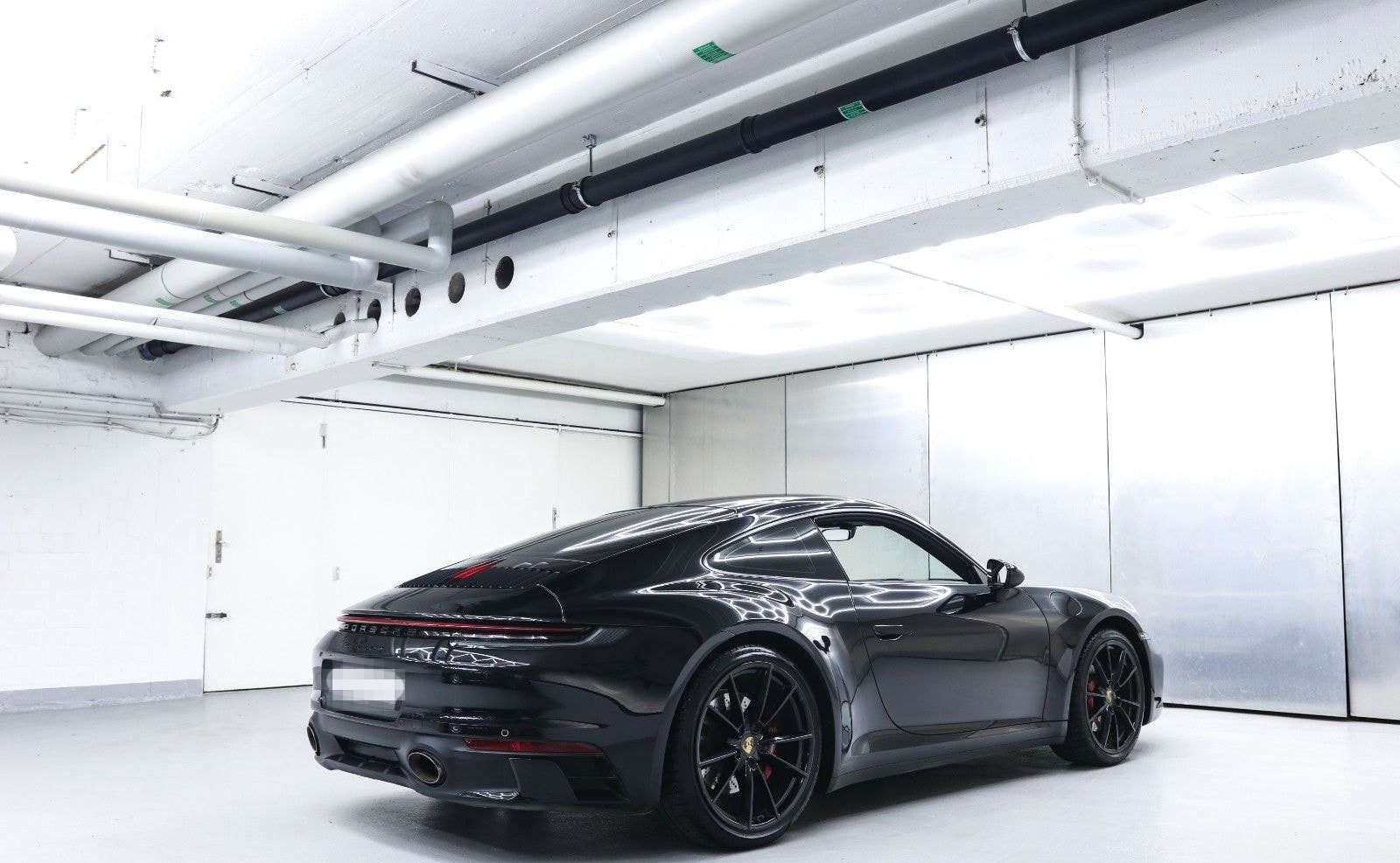 Porsche 992 Carrera 4 S Sport Design Paket foto 9
