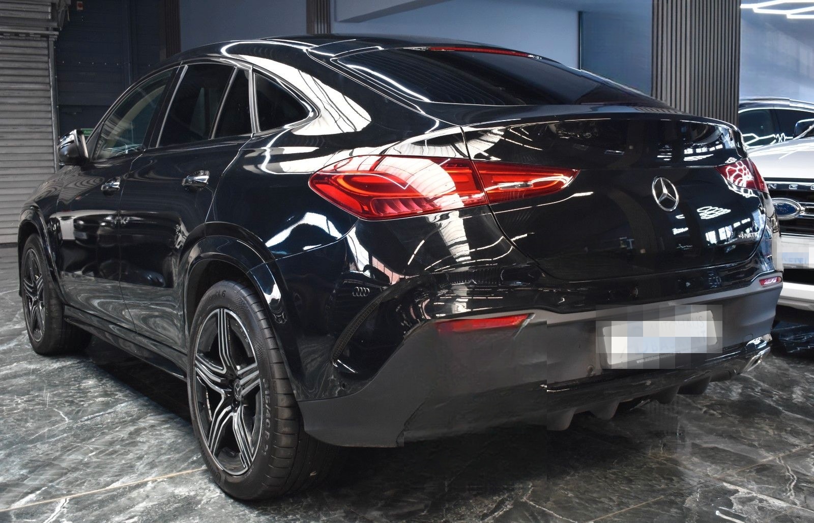 Mercedes-Benz GLE 450 d 4Matic COUPE AMG LINE*PANO*AHK*360°KAM foto 4