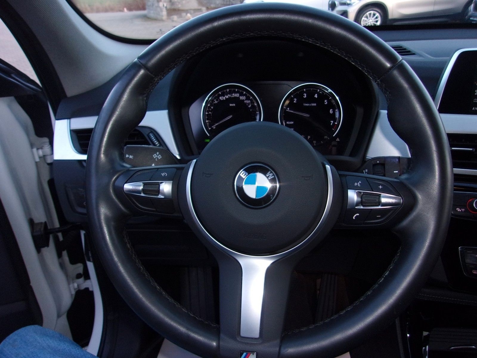 BMW X1 sDrive18i  Automatic Sport Line foto 15