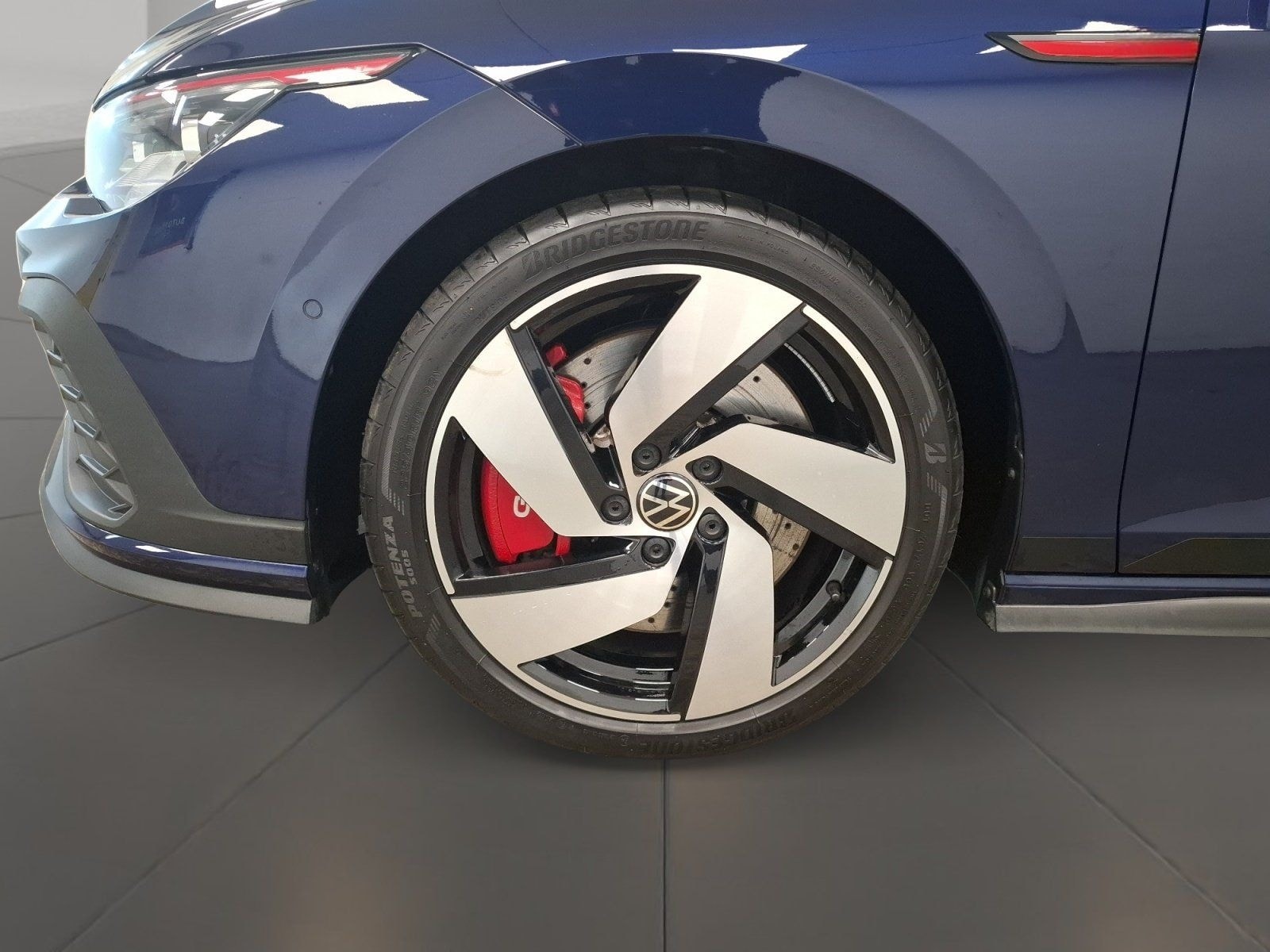 Volkswagen Golf VIII GTI Clubsport 2.0 TSI Matrix ACC Navi foto 5