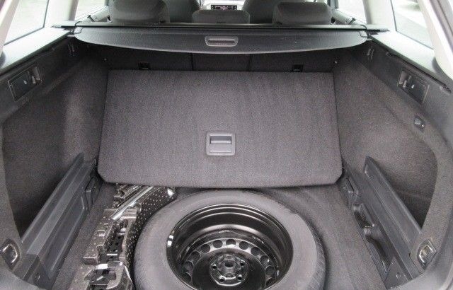 Volkswagen Passat Variant Navi AHK LED ACC DAB Alu Klima foto 14