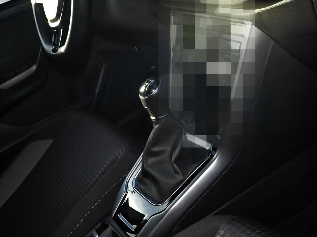 Volkswagen T-Roc 1.5 TSI Active Navi ACC APP-Con. Standhzg. foto 7