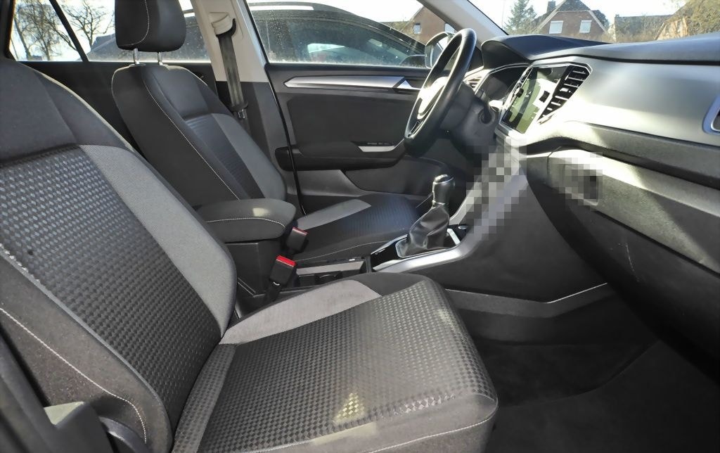 Volkswagen T-Roc 1.5 TSI Active Navi ACC APP-Con. Standhzg. foto 9