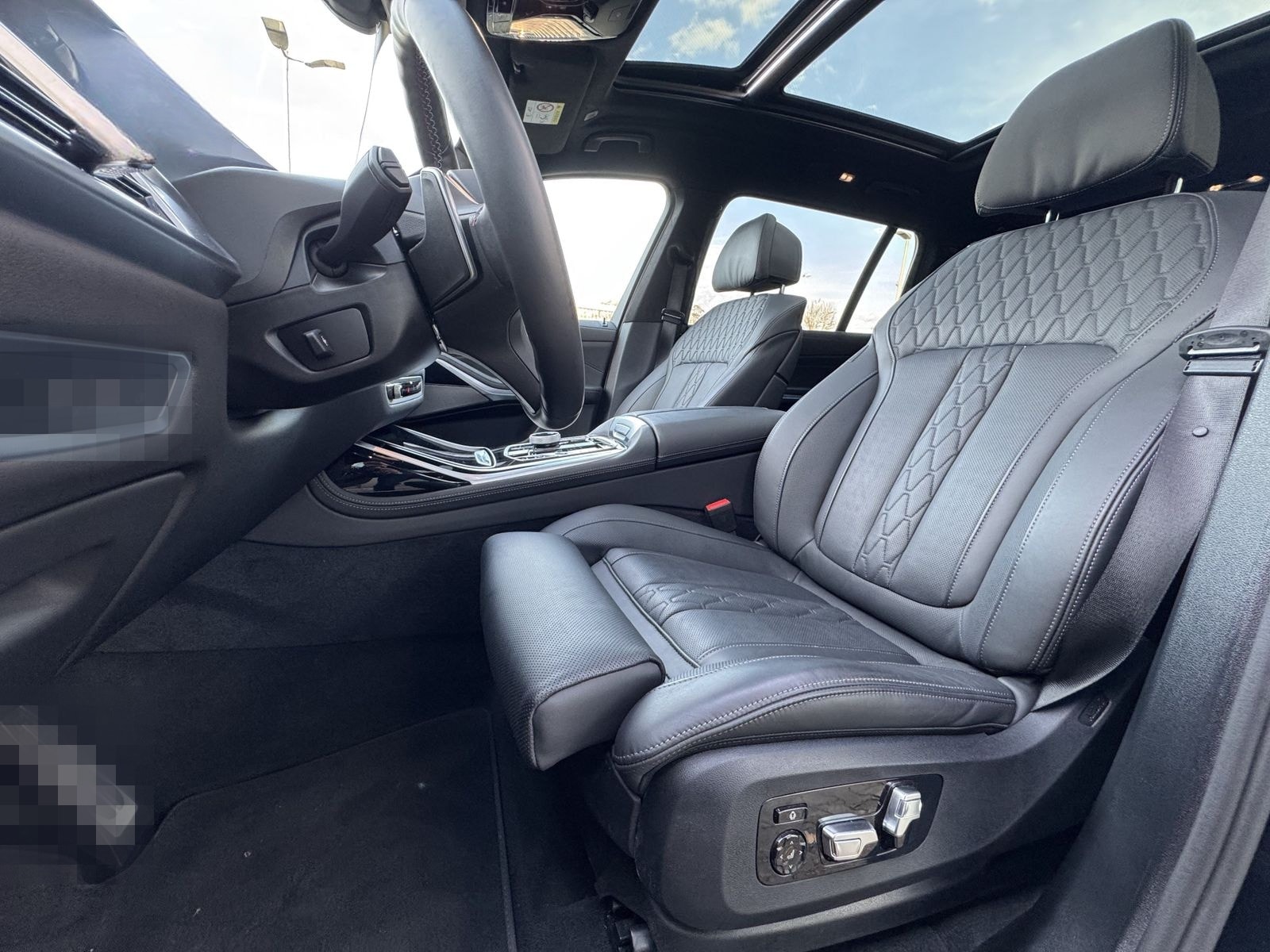 BMW X7 M60i AHK PANO-SKY Massage StHzg h&k Sitzklima foto 19