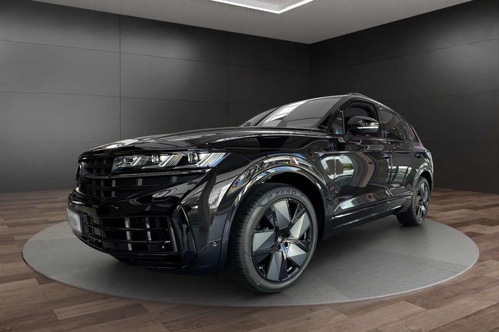 Volkswagen Touareg R 3,0 l V6 eHybrid OPF 4MOTION 250 kW (3 foto 4