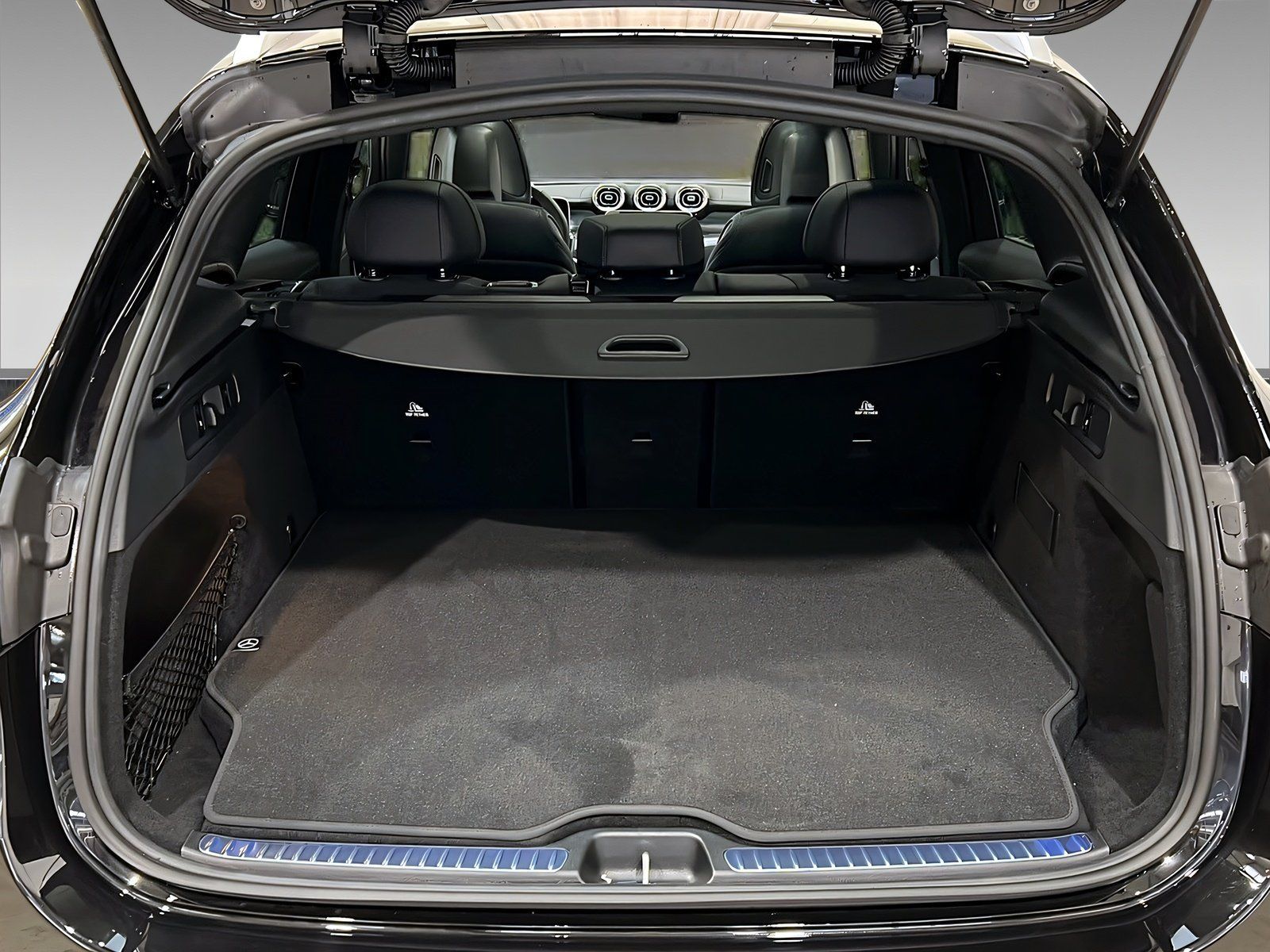 Mercedes-Benz GLC 300de 4M AMG+DIGITAL+Ambi+Pano+TotW+AHK+360° foto 6