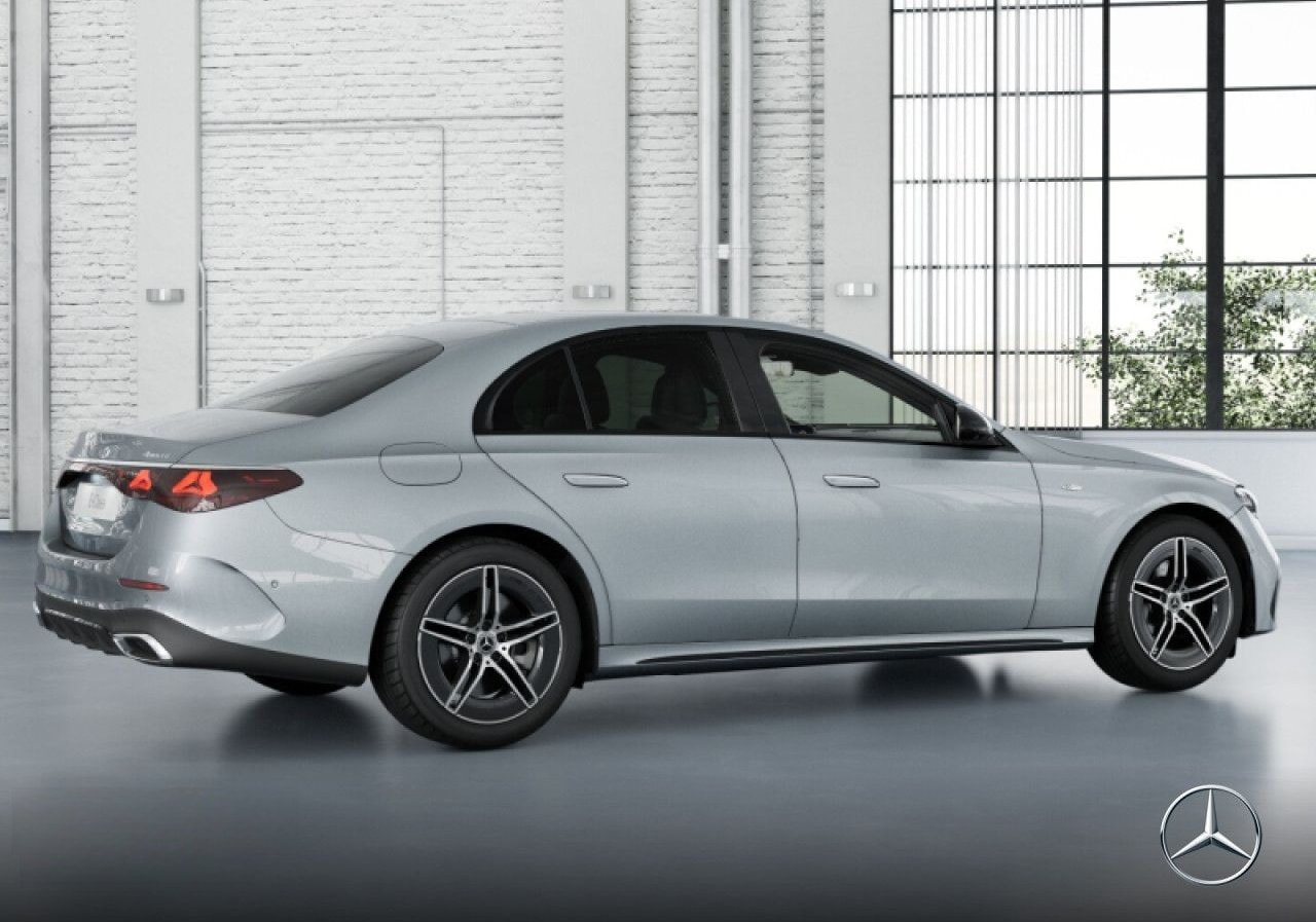Mercedes-Benz E 400 e 4M Hybrid AMG Fahrass WideScreen 360° foto 16