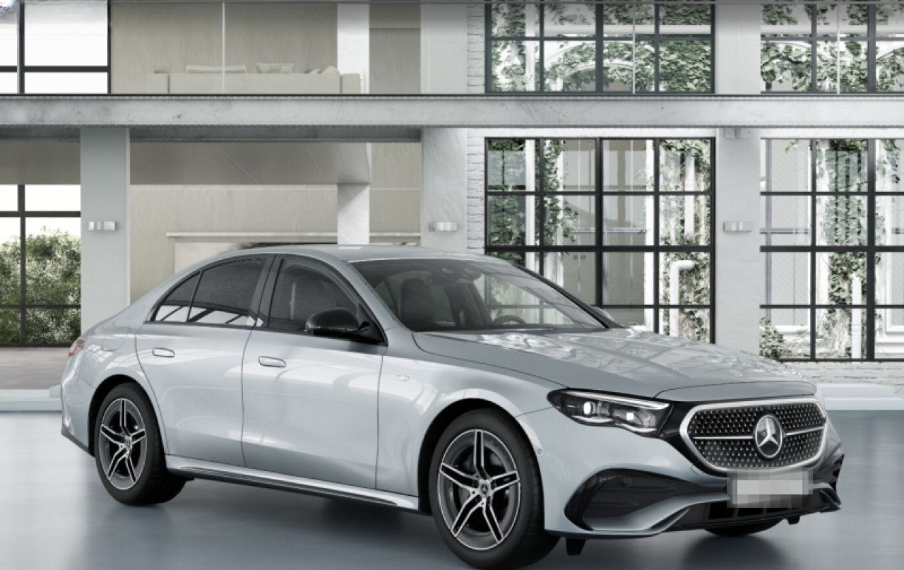 Mercedes-Benz E 400 e 4M Hybrid AMG Fahrass WideScreen 360° foto 17
