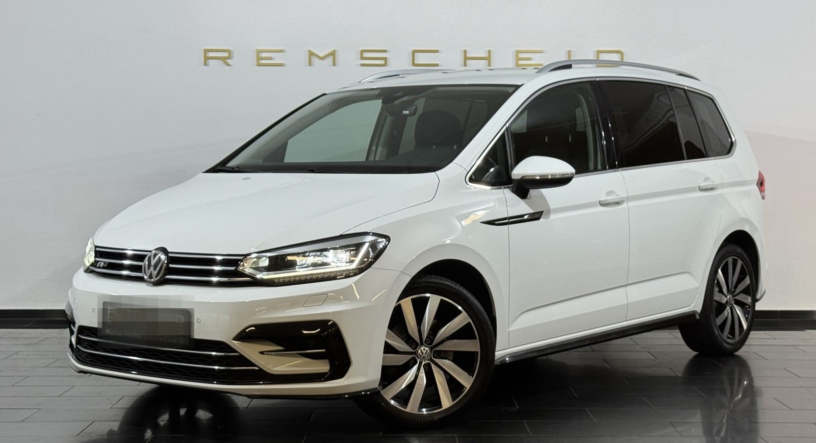 Volkswagen Touran 1.8 TSI Highline*R-Line*Kamera*LED*AHK* foto 1