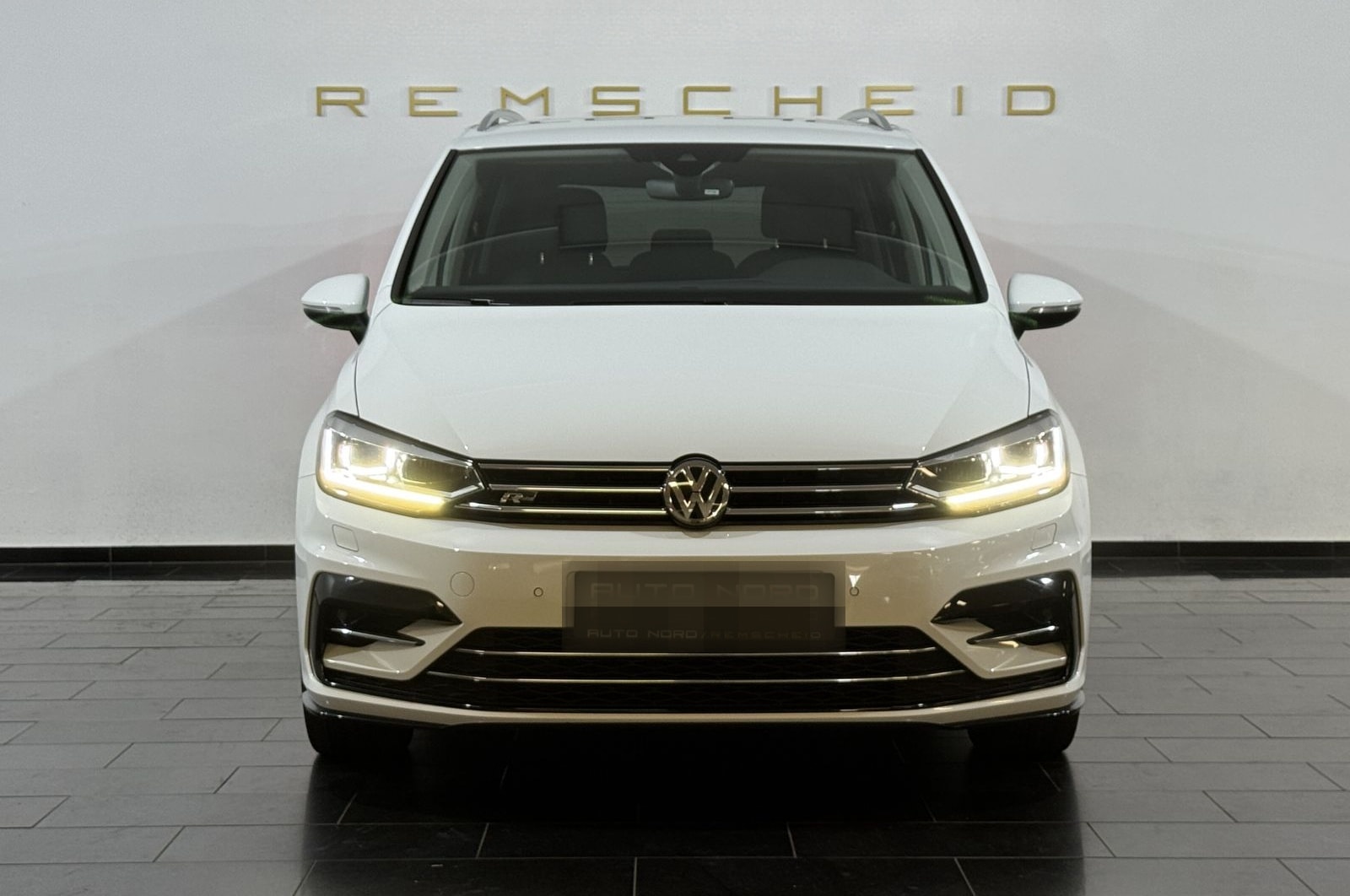 Volkswagen Touran 1.8 TSI Highline*R-Line*Kamera*LED*AHK* foto 2