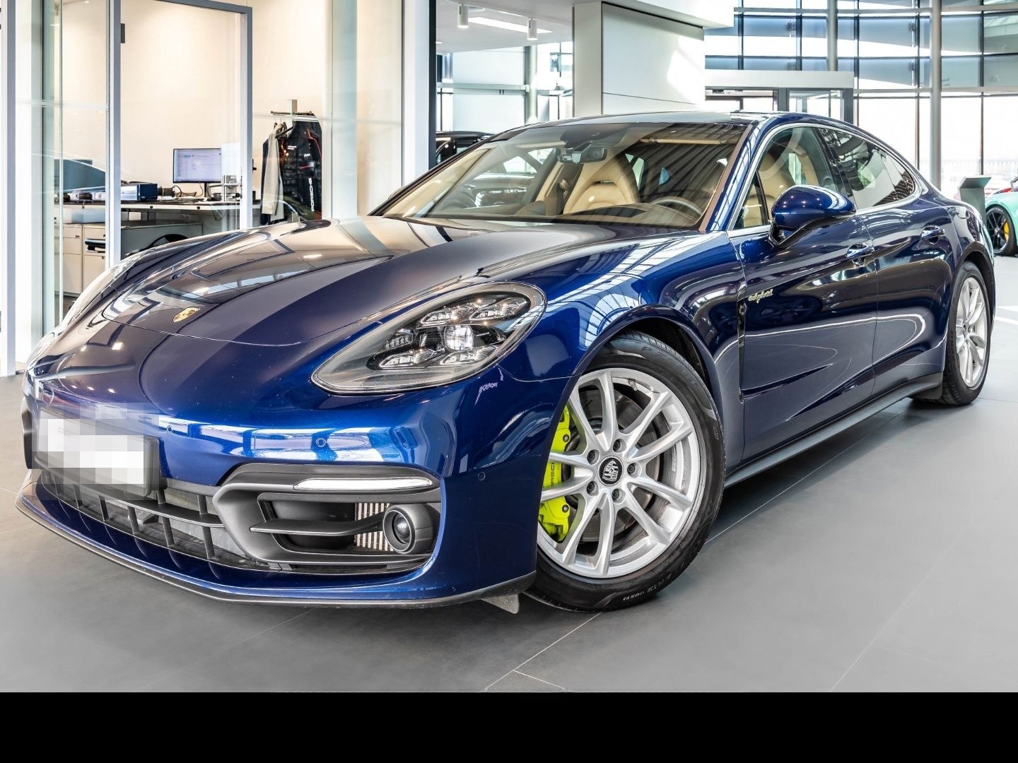 Porsche Panamera 4S E-Hybrid HA-Lenkung Sitzlüftung Spor foto 1