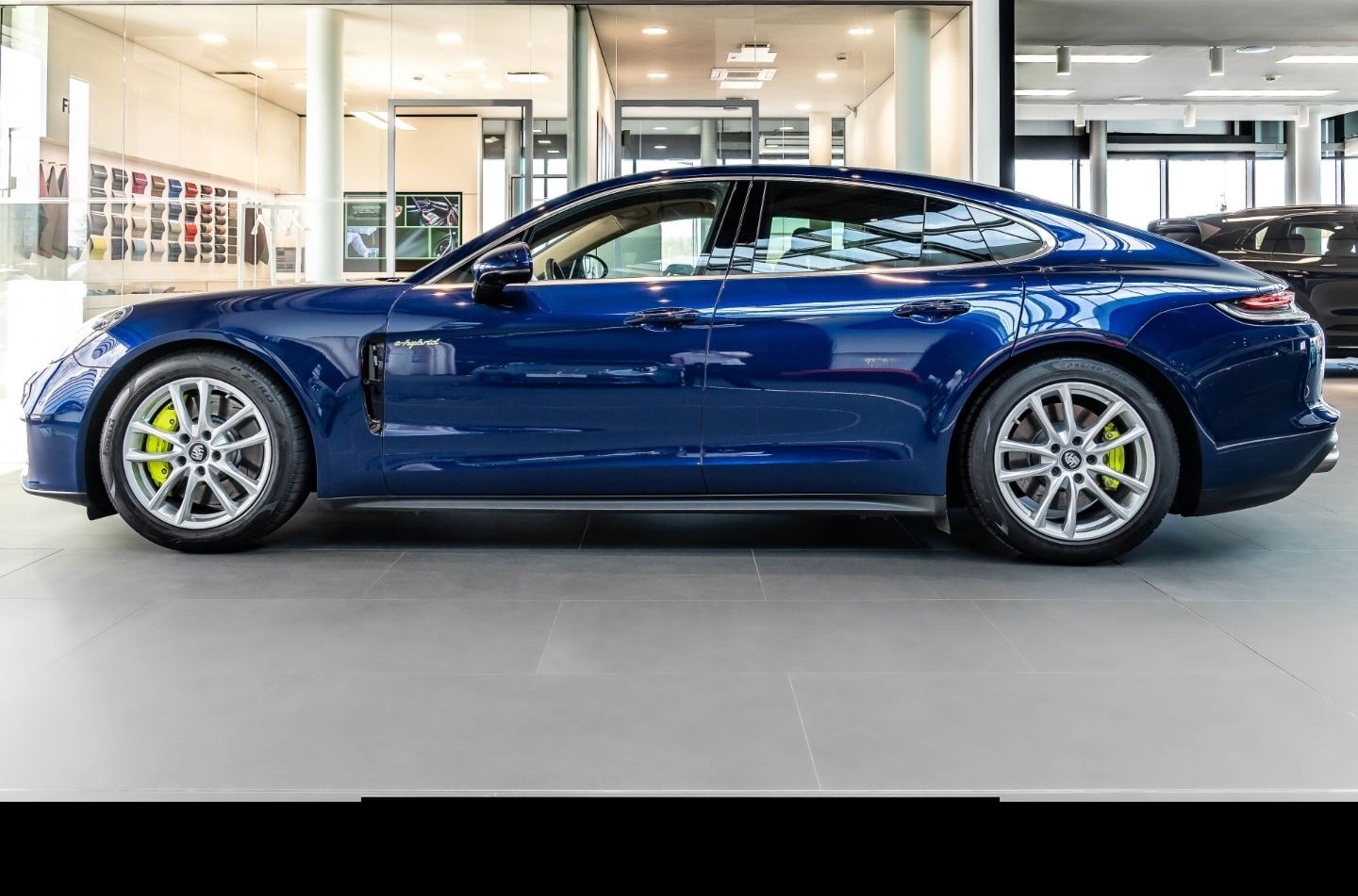Porsche Panamera 4S E-Hybrid HA-Lenkung Sitzlüftung Spor foto 2