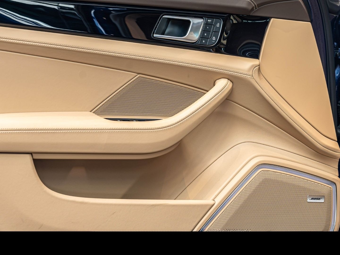 Porsche Panamera 4S E-Hybrid HA-Lenkung Sitzlüftung Spor foto 20