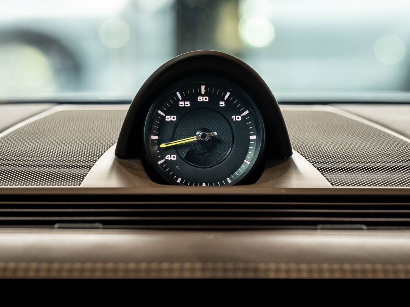 Porsche Panamera 4S E-Hybrid HA-Lenkung Sitzlüftung Spor foto 24