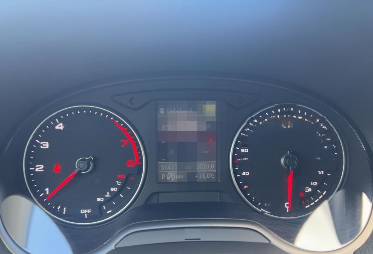 Audi Q2 35 TFSI advanced S tronic Navi Sonos PDC foto 14