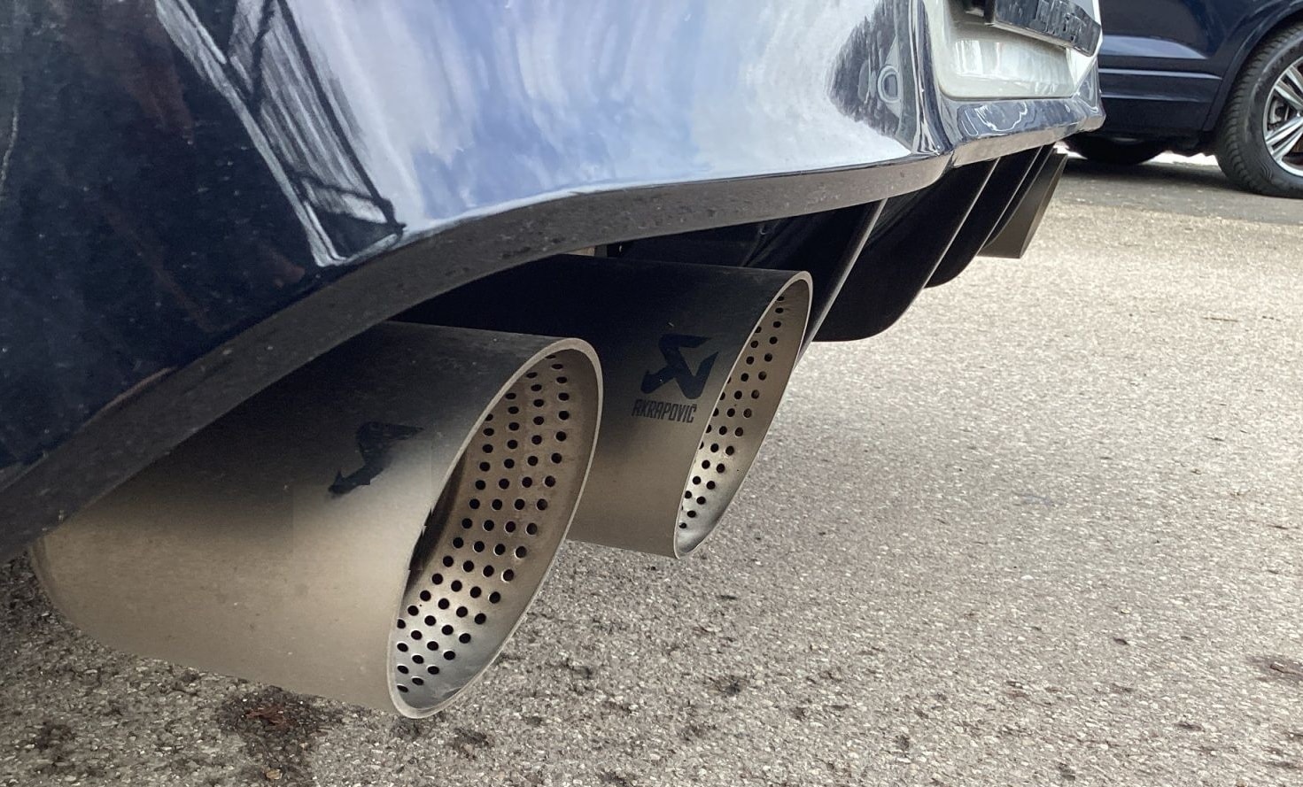 Volkswagen Golf VIII R 20Years 4M DSG Kamera Navi LED foto 18