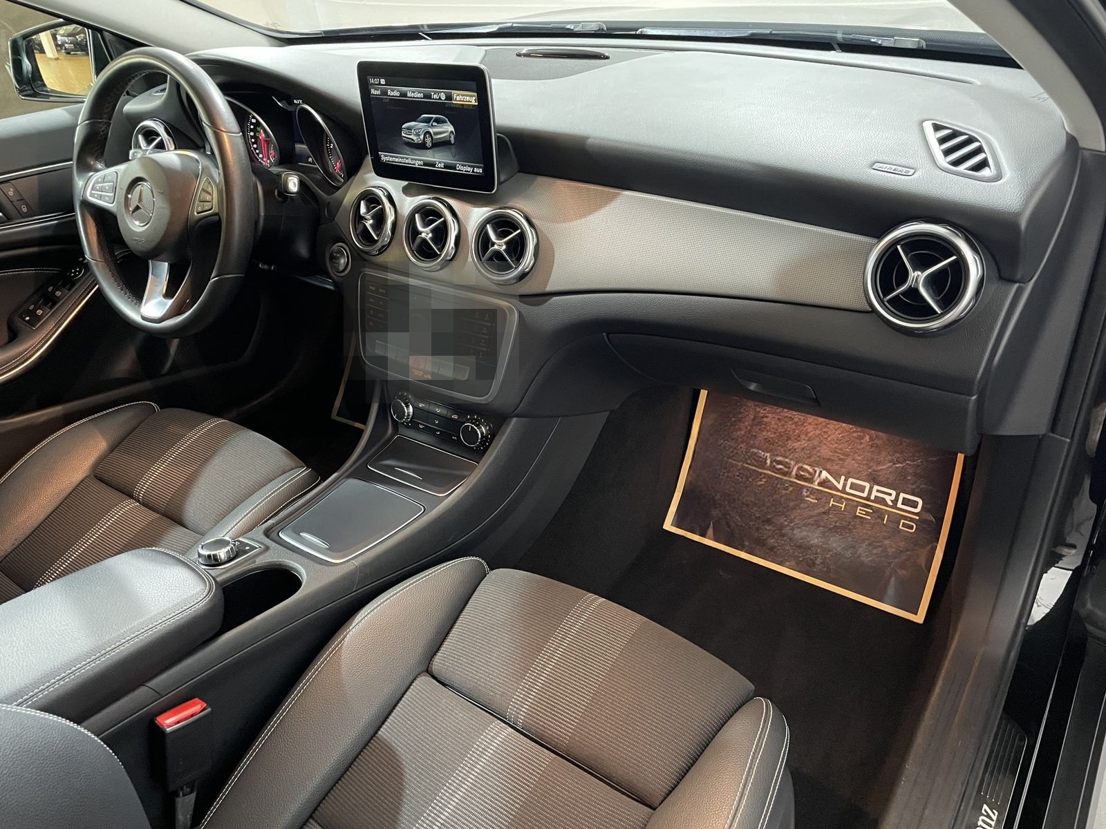 Mercedes-Benz GLA 220 d Urban*DCT*LED*AHK*Navi*MWST*KeyGo* foto 15