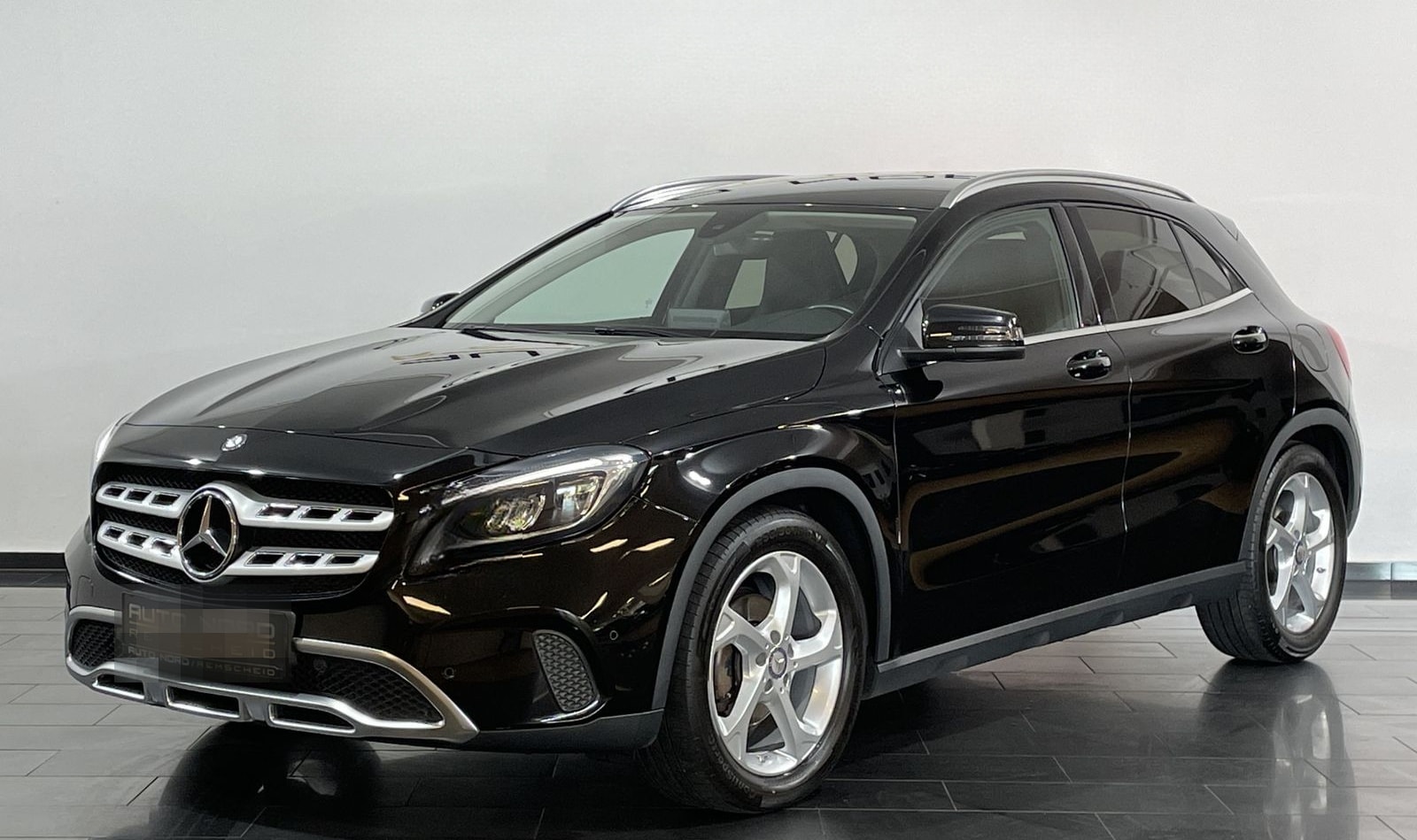 Mercedes-Benz GLA 220 d Urban*DCT*LED*AHK*Navi*MWST*KeyGo* foto 9