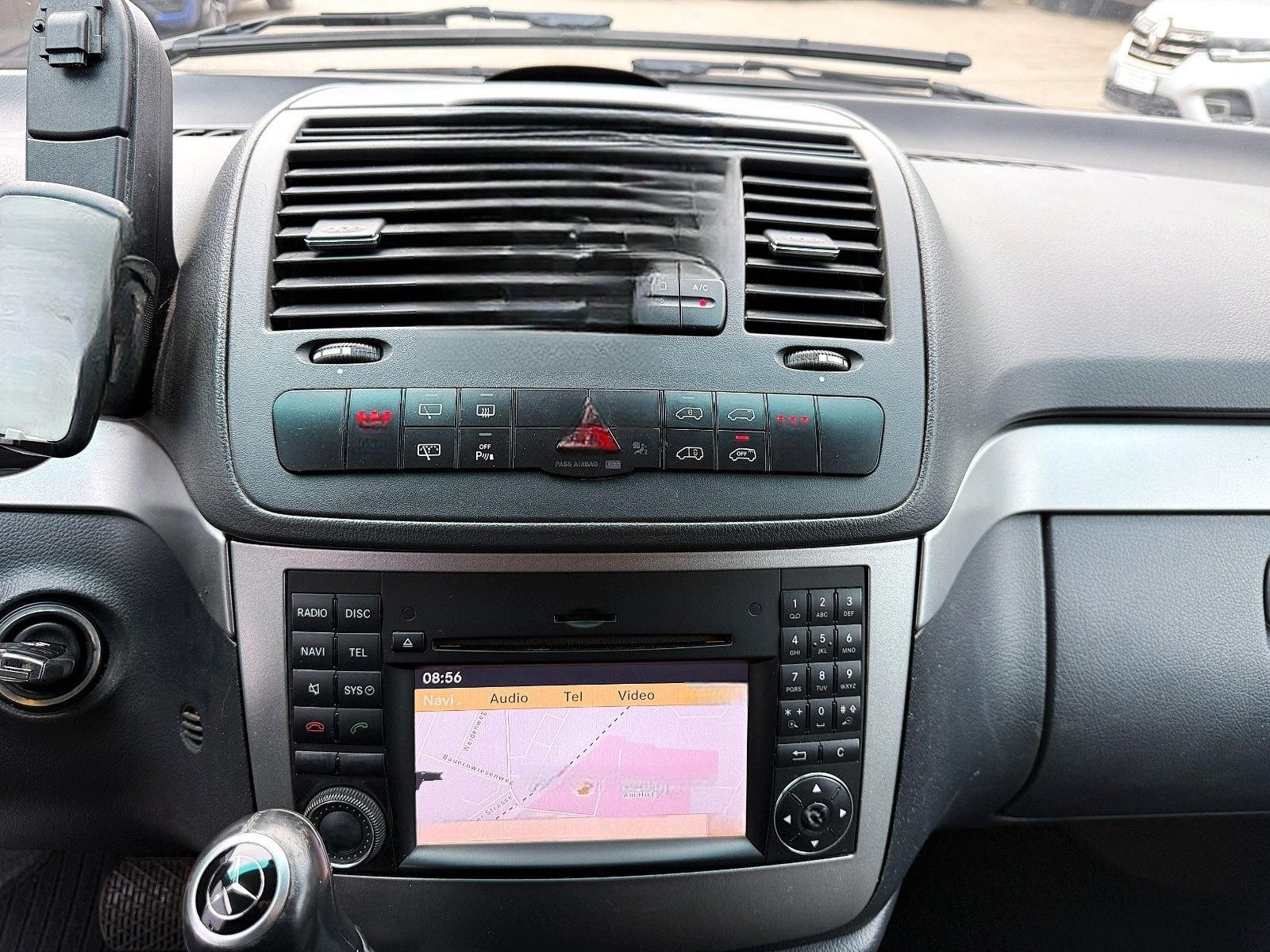 Mercedes-Benz 3.0 CDI LANG/XENON/6SITZER/NAVI/AHK/LEDER/KAMERA foto 15