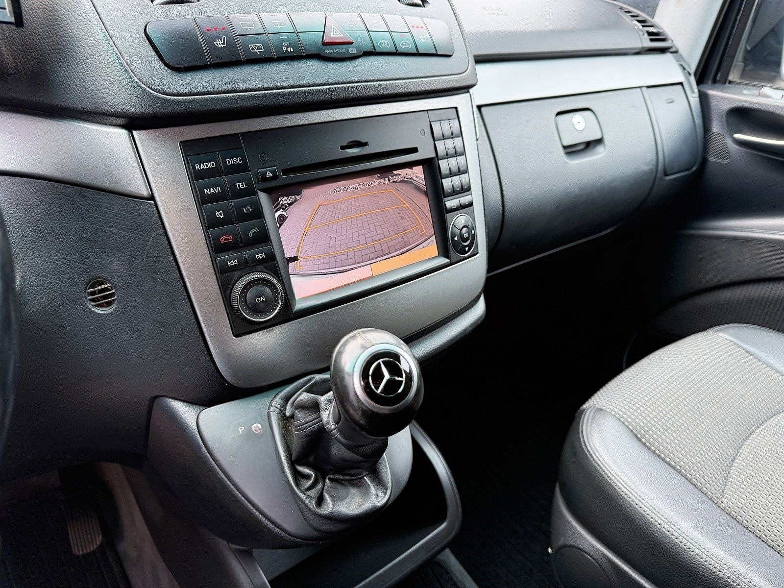 Mercedes-Benz 3.0 CDI LANG/XENON/6SITZER/NAVI/AHK/LEDER/KAMERA foto 16