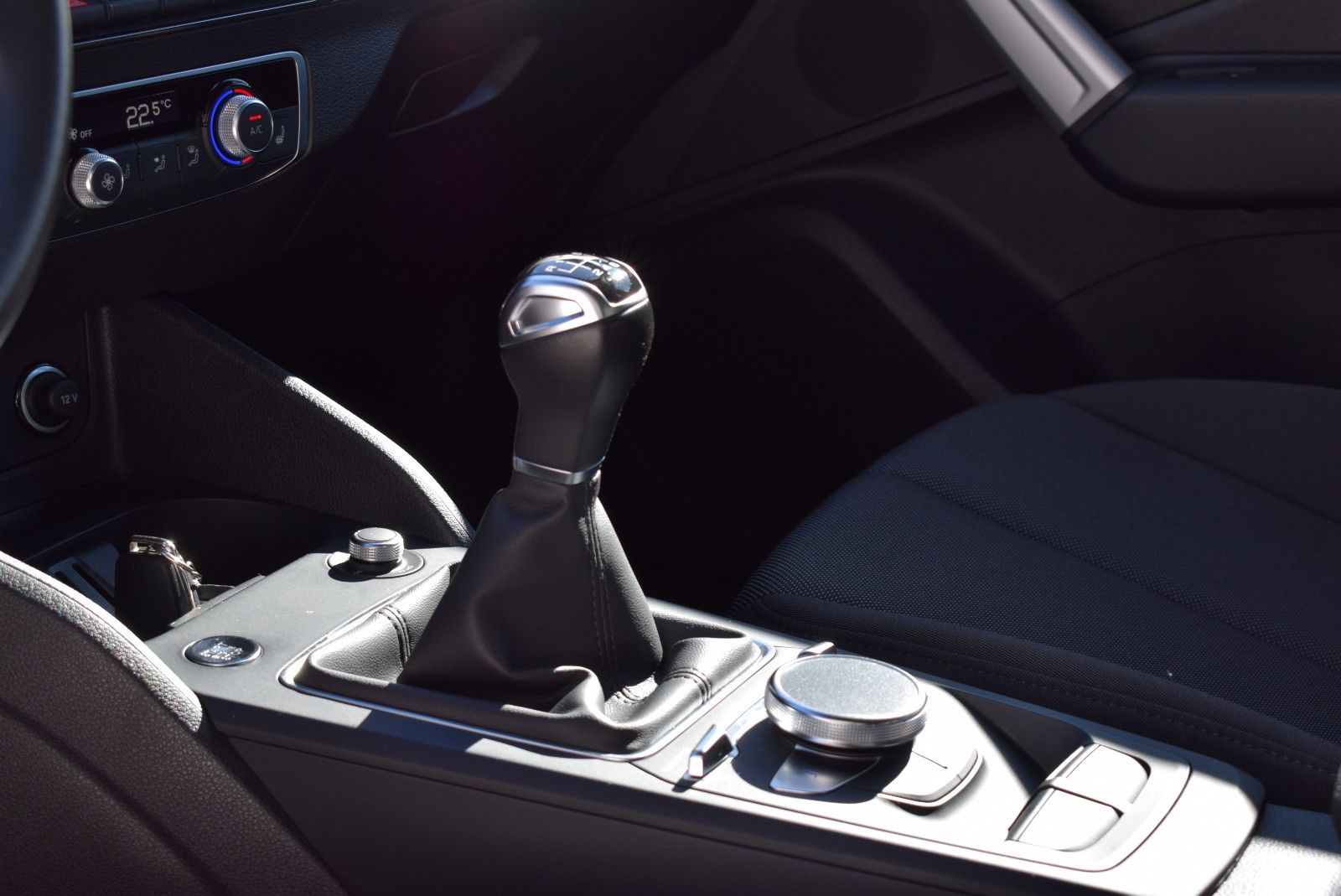 Audi Q2 30 TFSI/ ACC/LED/CAM/Navi/ foto 4