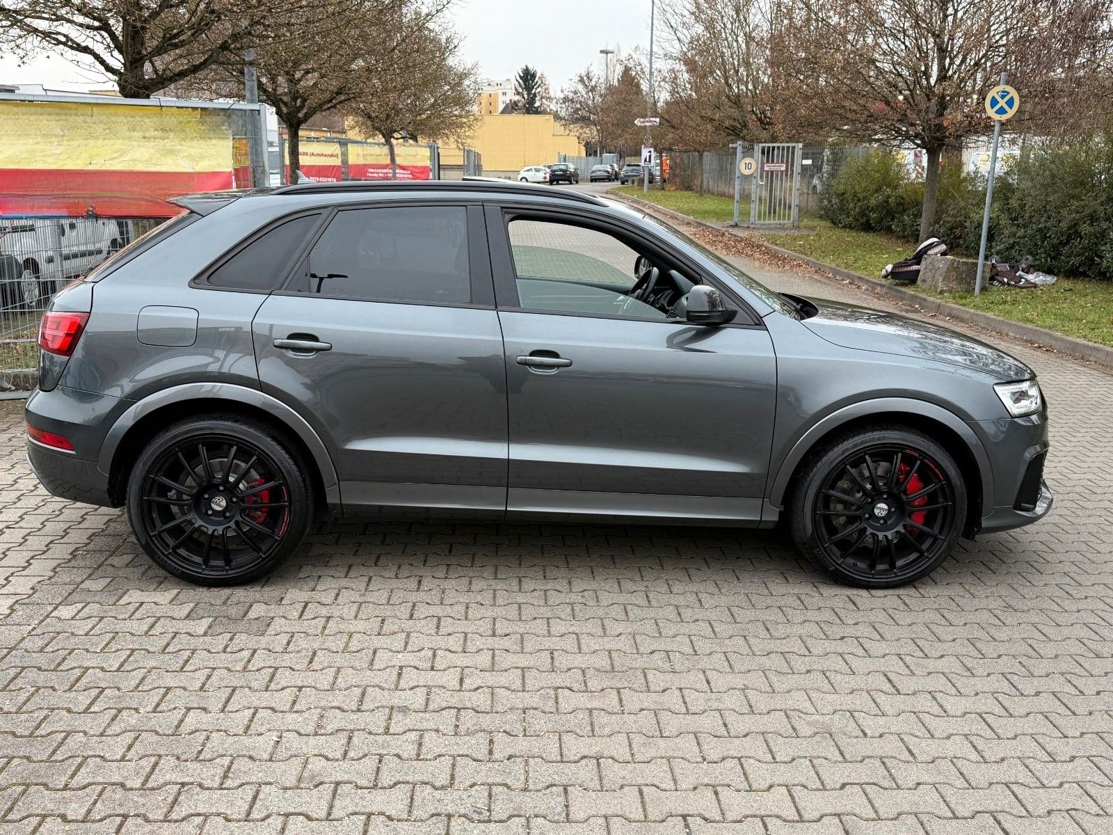 Audi RSQ3 RS Q3 2.5 TFSI quattro*PANO*NAVI*LED*VOLL** foto 5