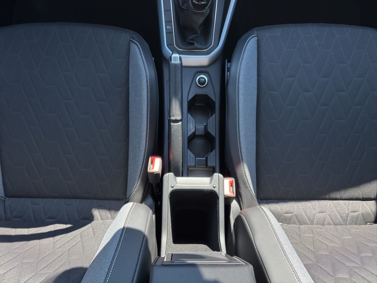 Volkswagen Taigo Goal 1.0 TSI ACC Navi App-Connect Sitzheiz foto 15