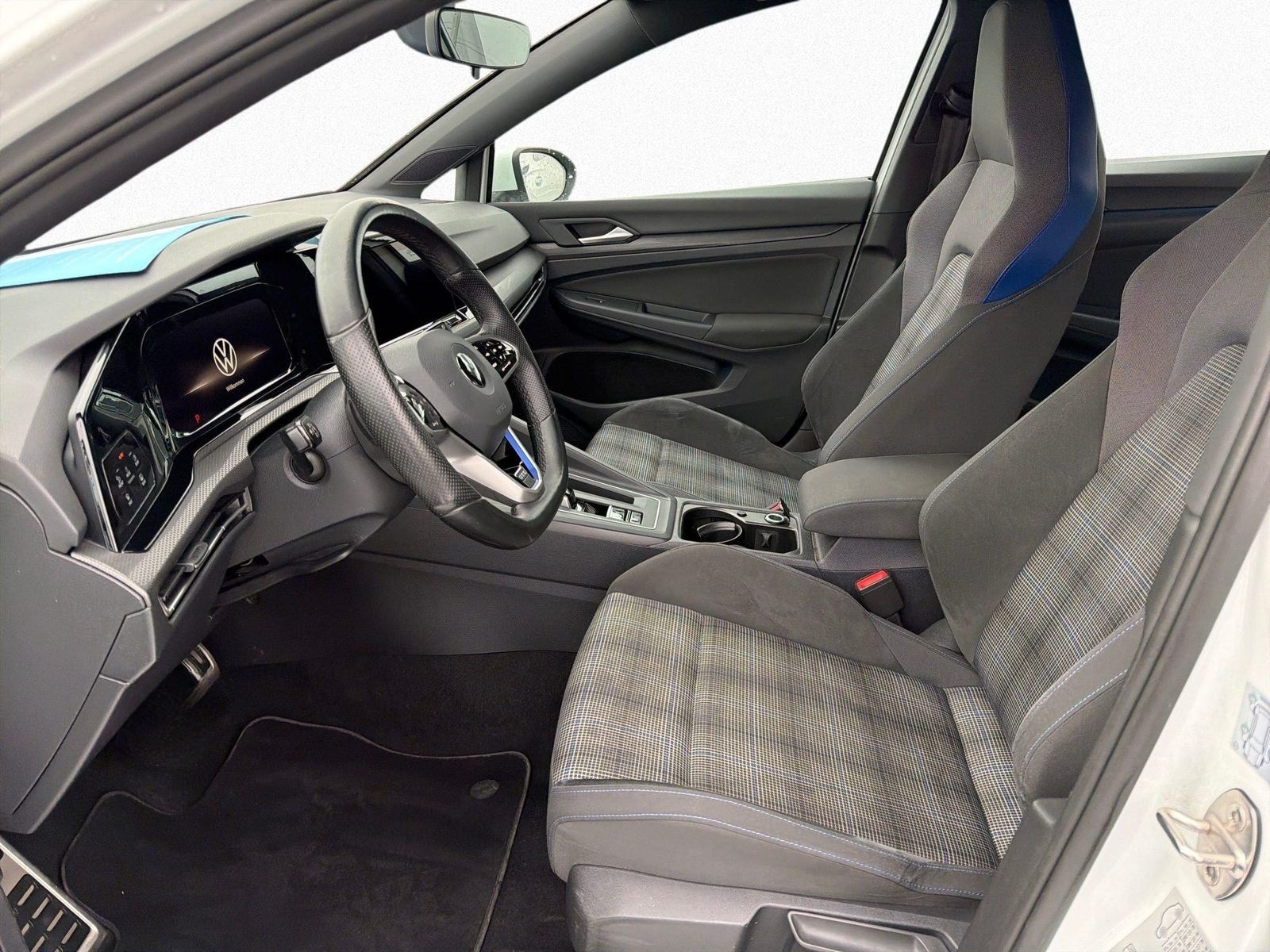 Volkswagen Golf VIII GTE 1.4 eHybrid DSG NAVI ACC SHZ LED foto 9