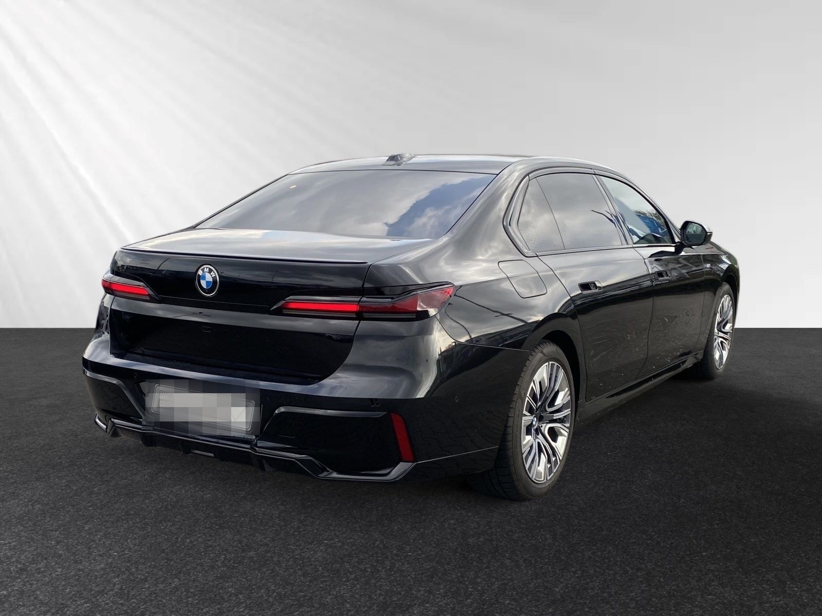 BMW 740d xDrive TV-Fond-Entertainment|B&W-Diamond foto 3