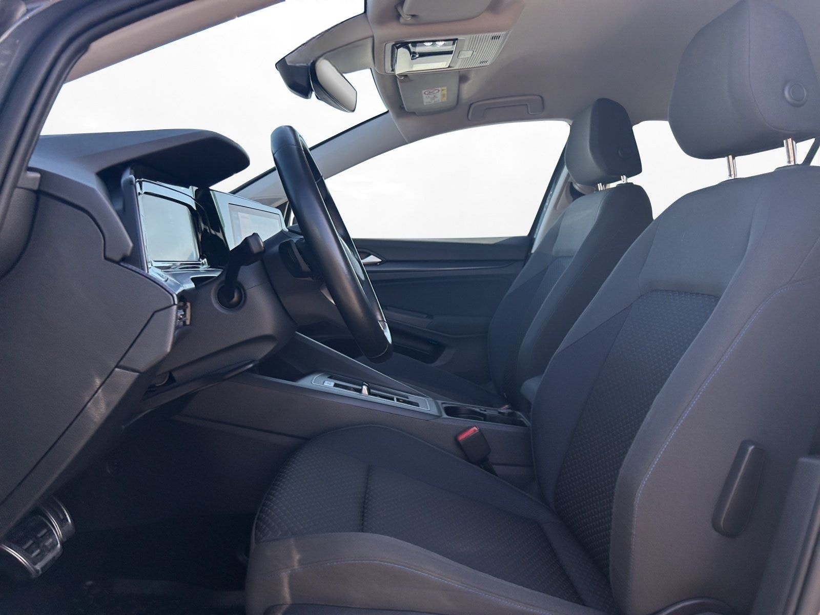 Volkswagen Golf VIII 1.5 TSI DSG UNITED | NAVI | ACC | LED foto 8